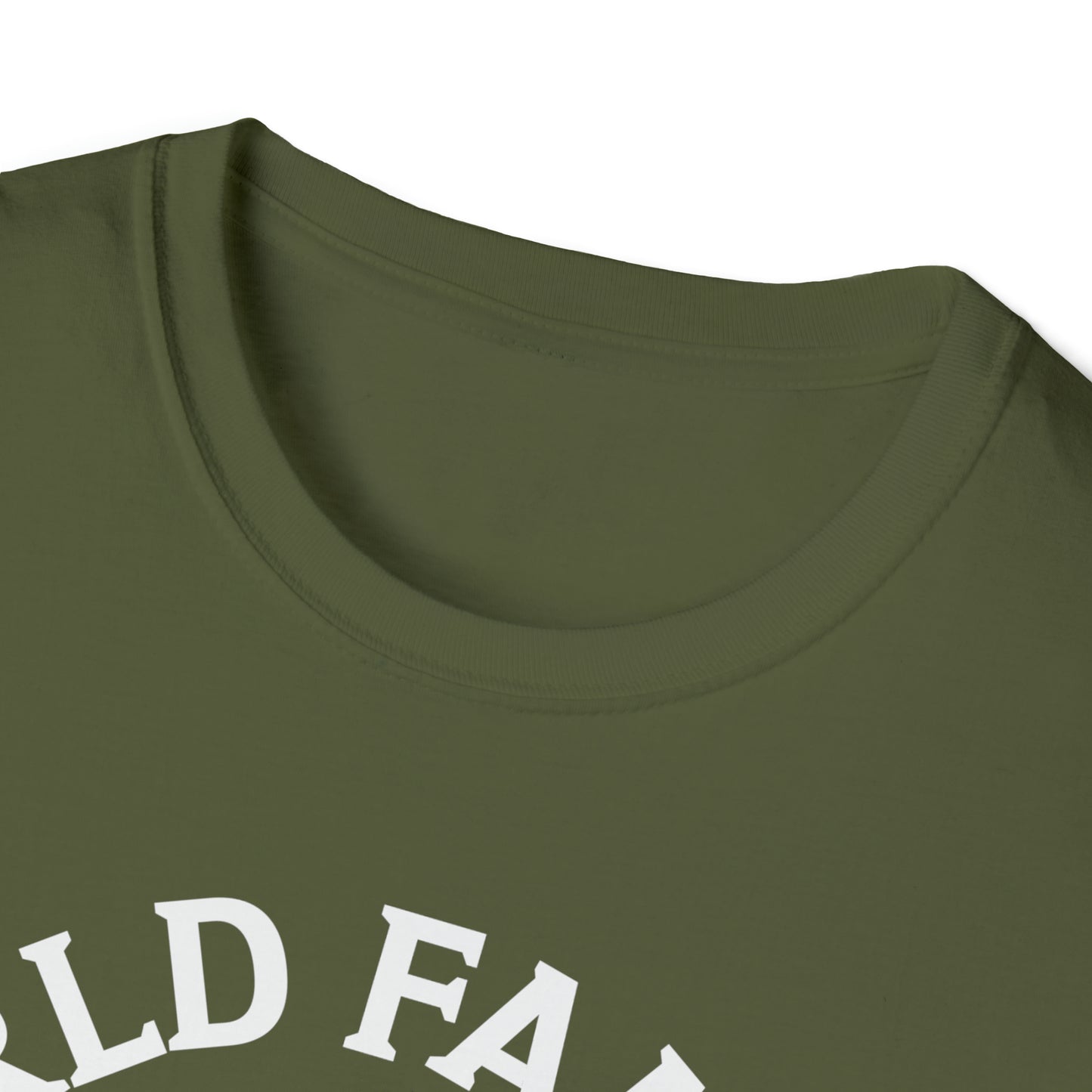 World's Famous Grandpa's BBQ | Funny Gift | Father's Day | Gildan | Unisex T-Shirt Design