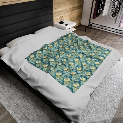 Green and Yellow Floral Pattern Plush Blanket